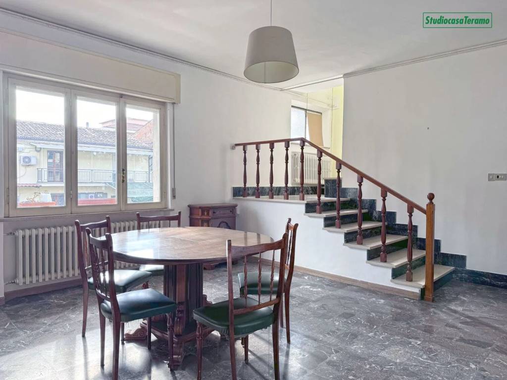 Appartamento a Teramo in Viale Francesco Crispi - Foto 3