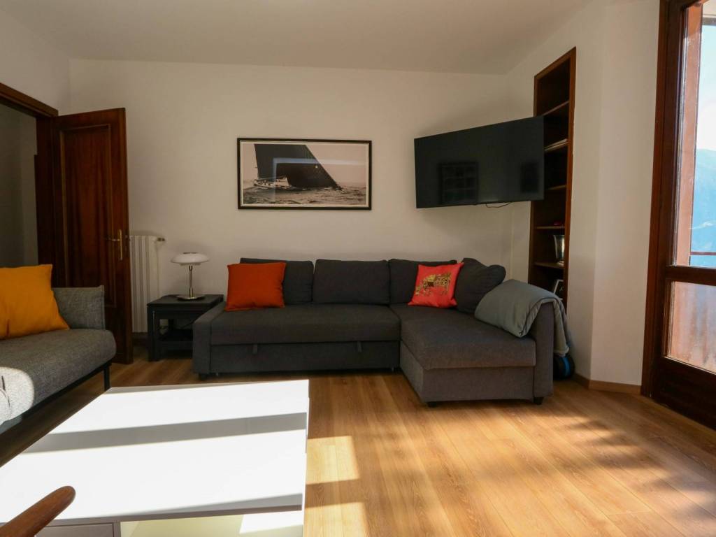 Villa a Argegno in Via Schignano, 3 - Foto 3