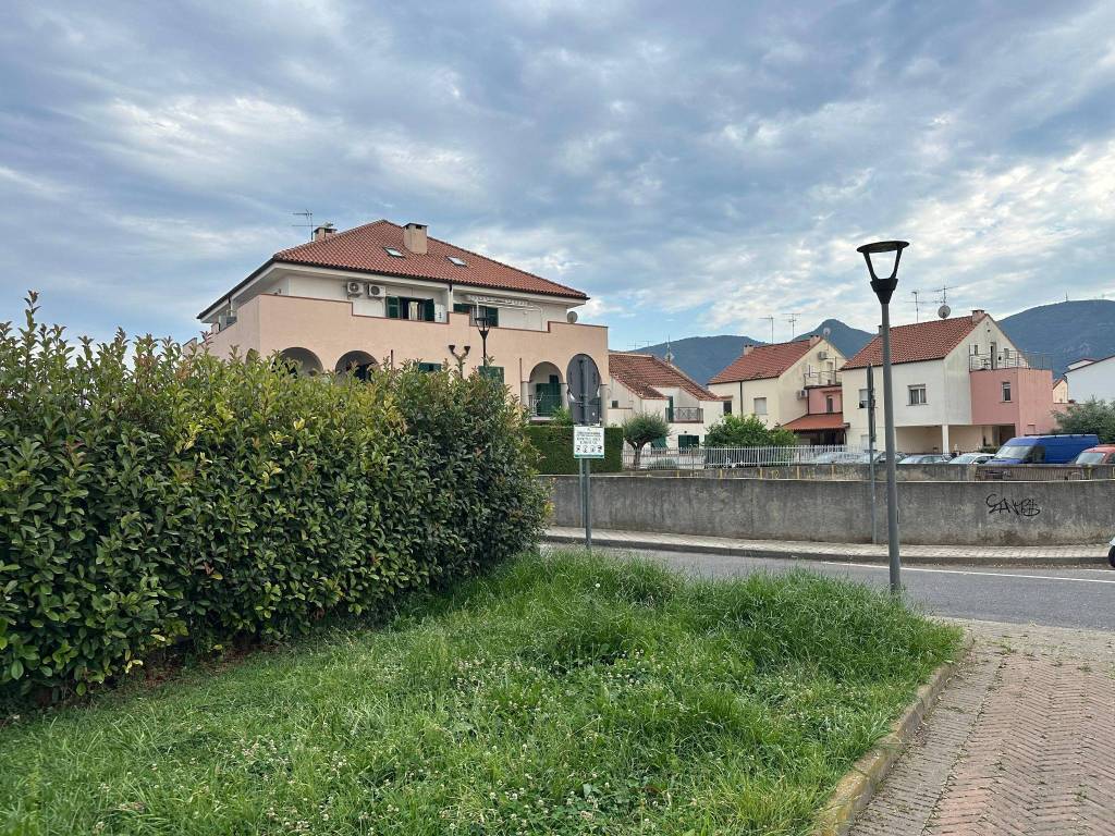 Appartamento a Albenga in Via Silvio Bonfante - Foto 3