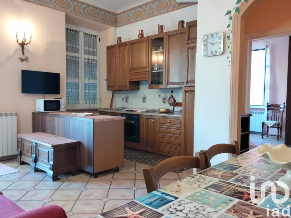 Appartamento a Varazze in Via Piave, 72 - Foto 2