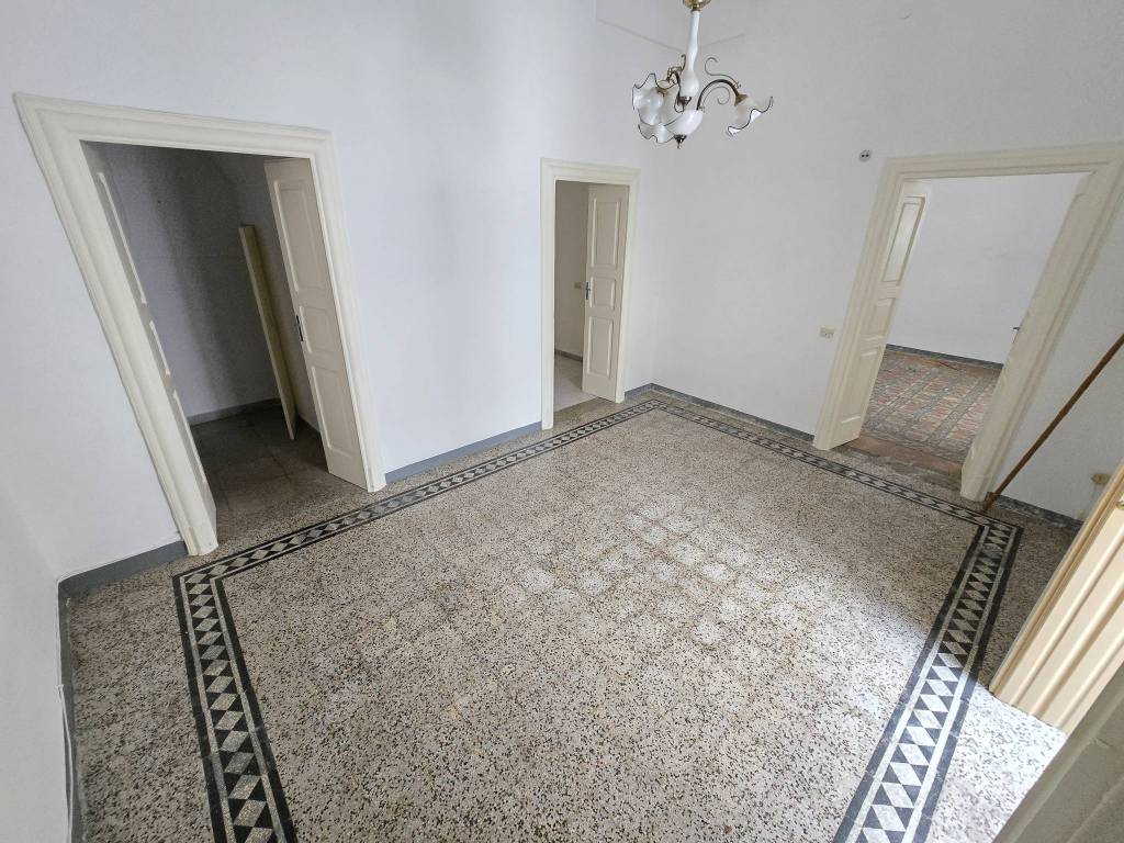 Casa indipendente a Ostuni in Piazza della Libertà, 66 - Foto 5