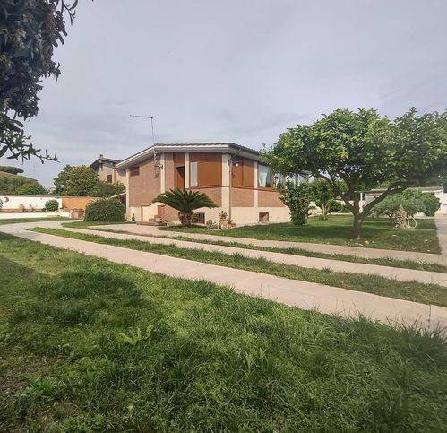 Villa a Terracina in La Siesta - Foto 2