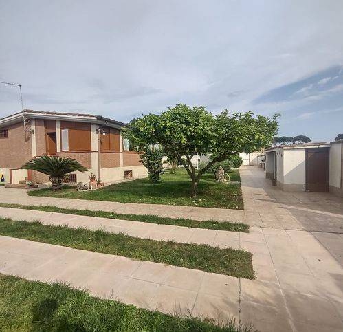 Villa a Terracina in La Siesta - Foto 3