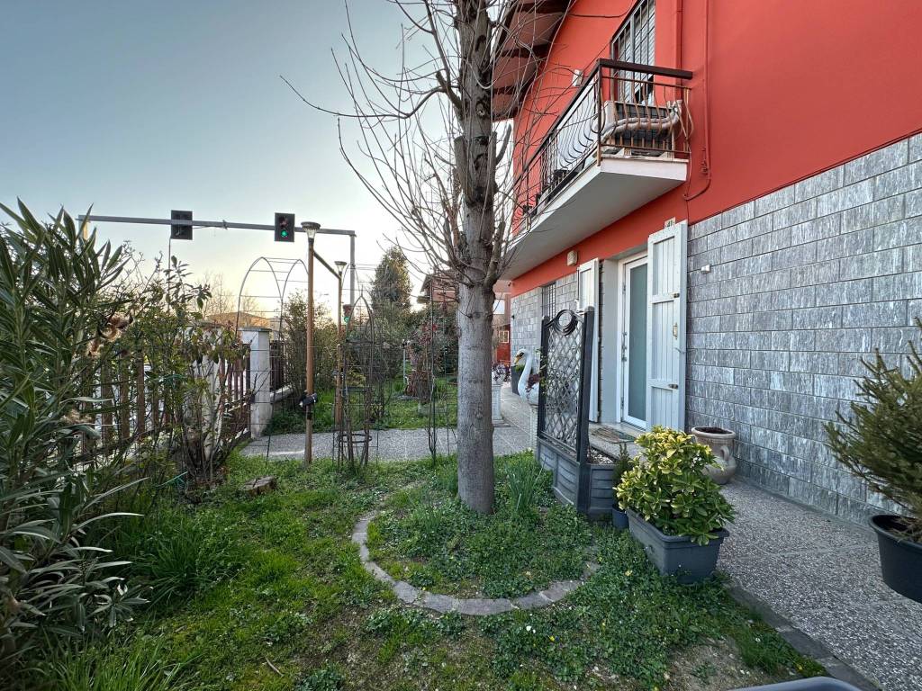 Villa a Bomporto in Via Panaria Bassa, 41 - Foto 2