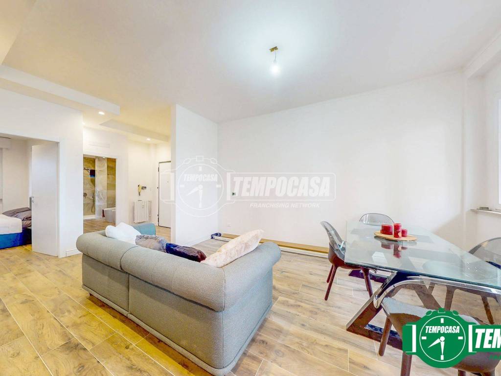 Appartamento a Valenza in Viale della Repubblica - Foto 4