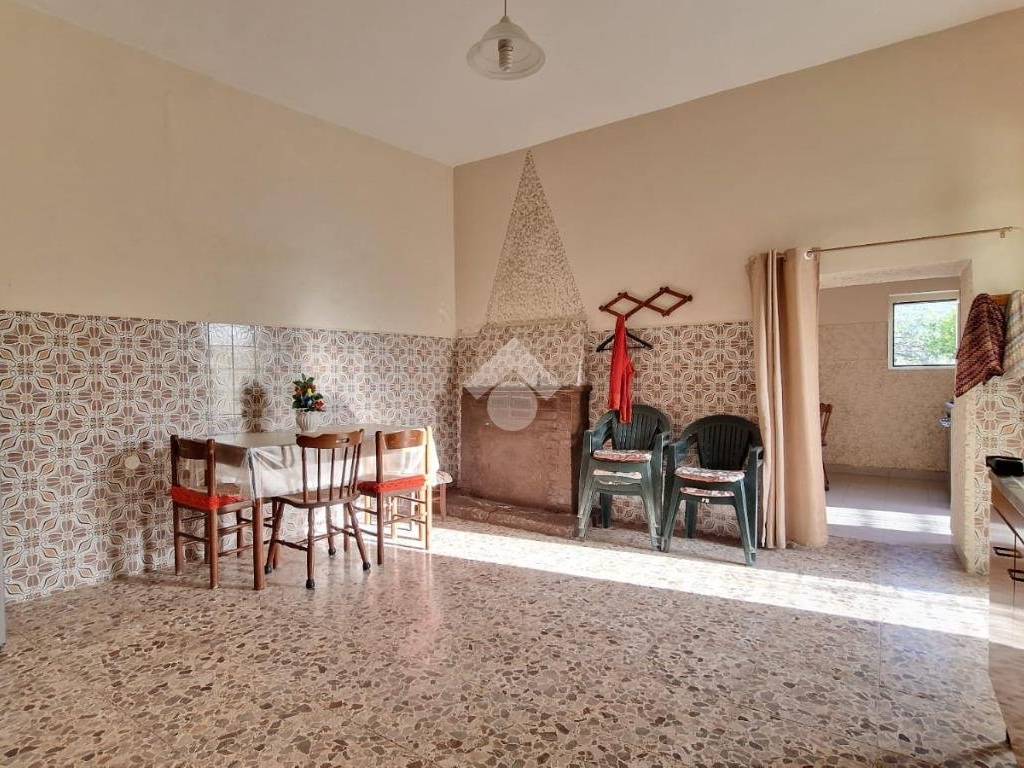 Casa indipendente a Sant'agata de' goti in C/da Restinola - Foto 3