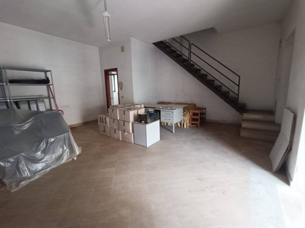 Casa indipendente a Andria in Via Felice Orsini, 137 - Foto 3
