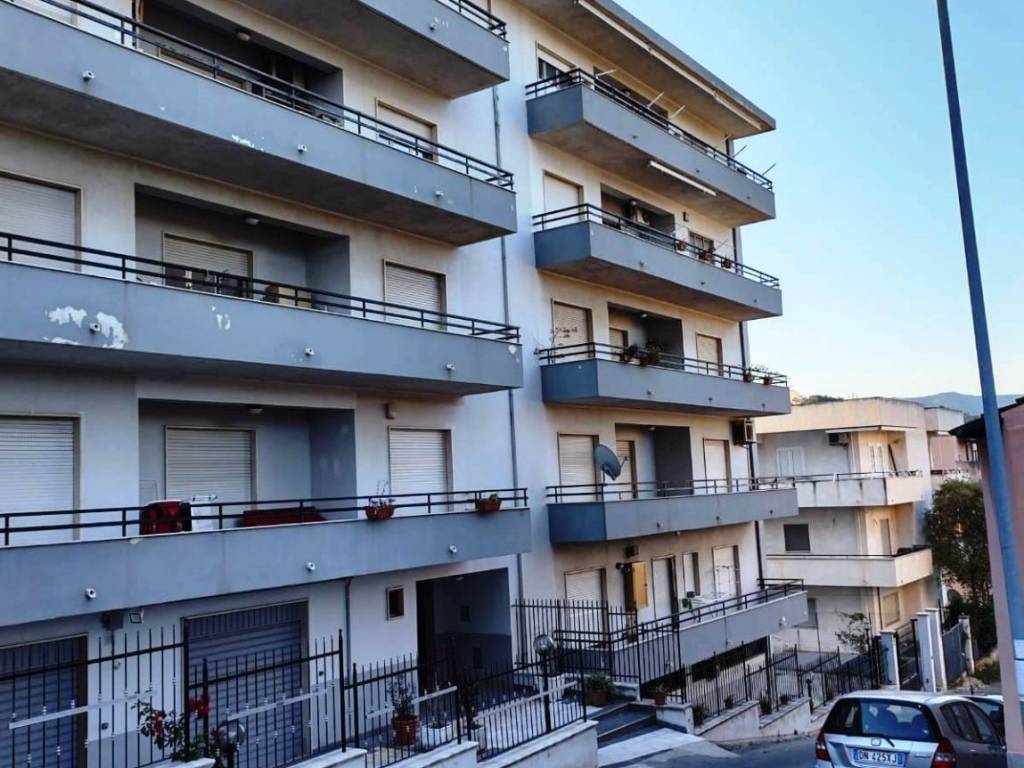 Appartamento a Reggio calabria in Via Dei Tulipani - Foto 2