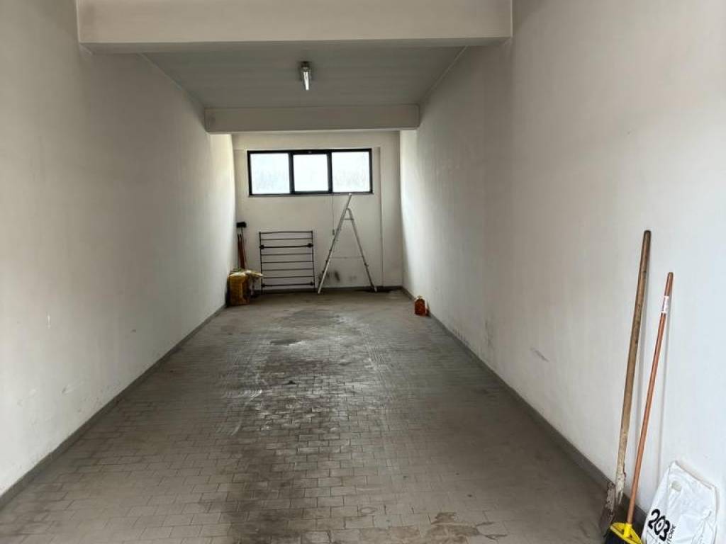 Box / garage a Avellino in Via Brigata Avellino - Foto 5