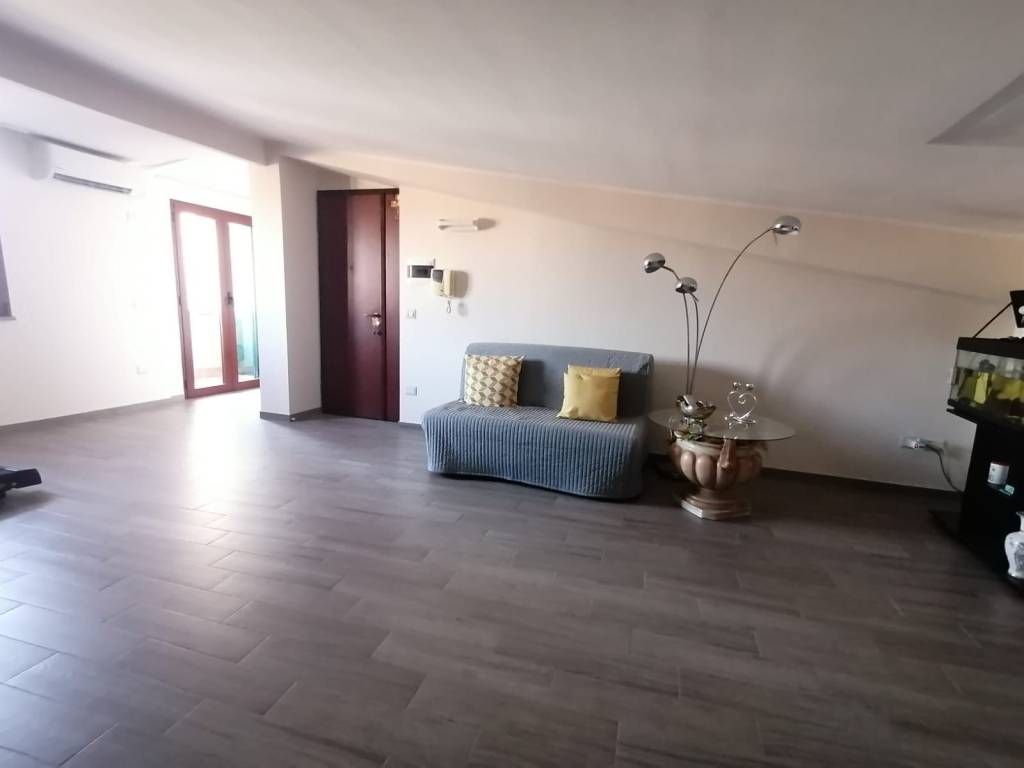 Villa a San nicola la strada in Via Flavio Gioia, 15 - Foto 2