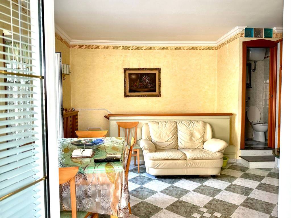 Casa indipendente a Fasano in Via Costa, 12 - Foto 4