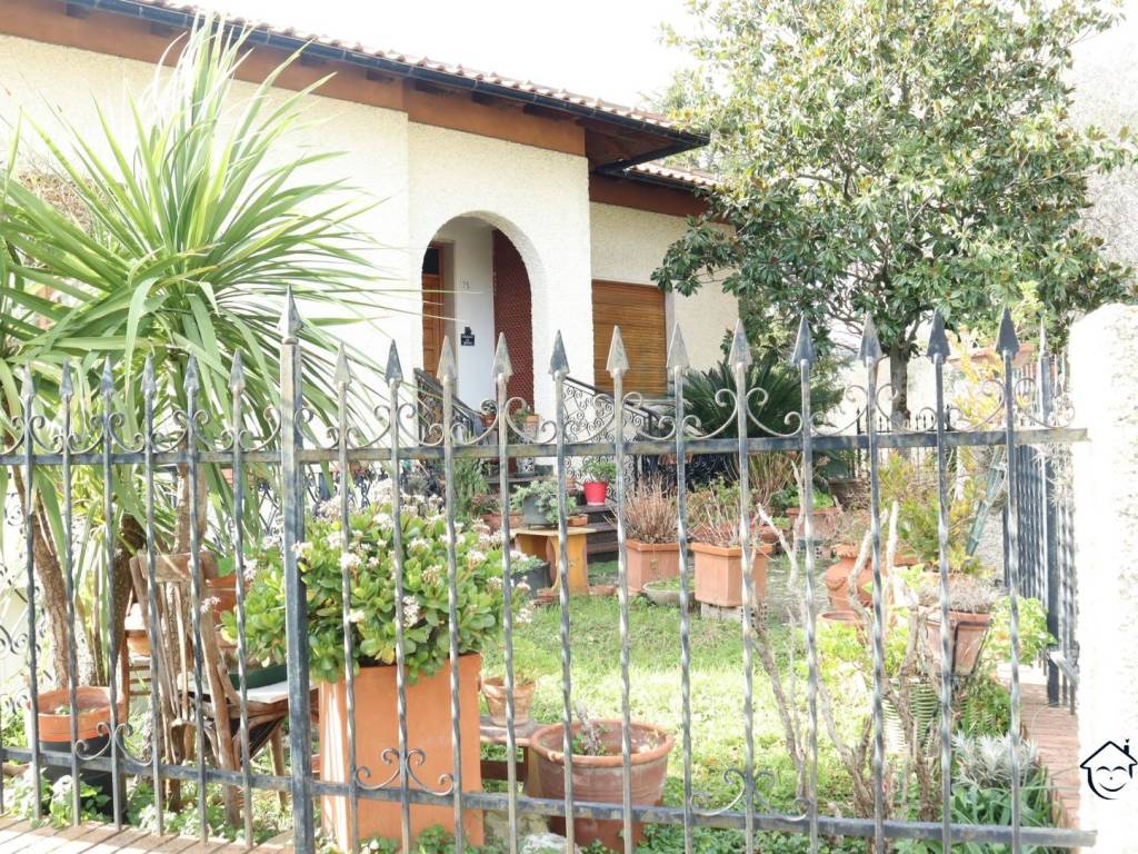 Casa indipendente a Casanova lerrone in Frazione Raimondi 75 - Foto 2