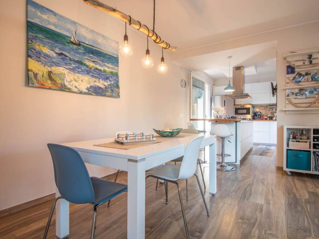 Appartamento a Riccione in Viale Farini, 6 - Foto 5