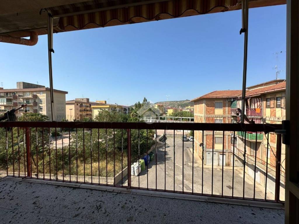 Appartamento a Crotone in Via Leonardo Sciascia, 16 - Foto 3
