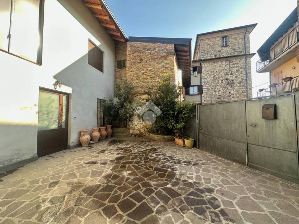 Casa indipendente a Corte franca in Via Astolfo Lunardi, 12 - Foto 3