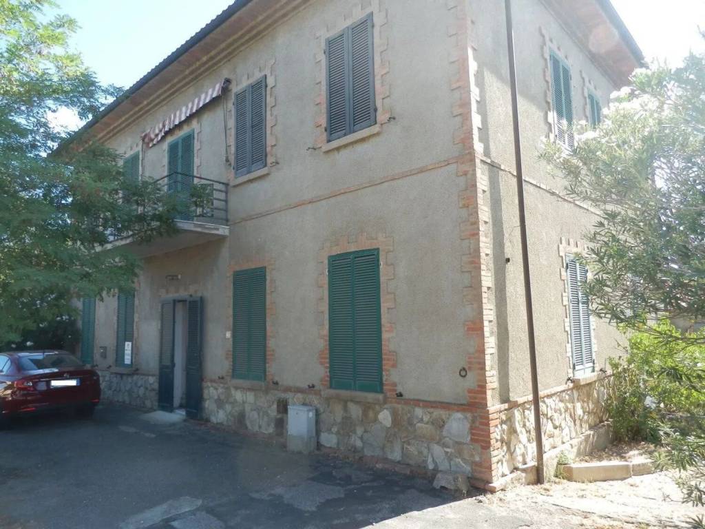 Palazzo / stabile a Gavorrano in Via Repubblica - Foto 2