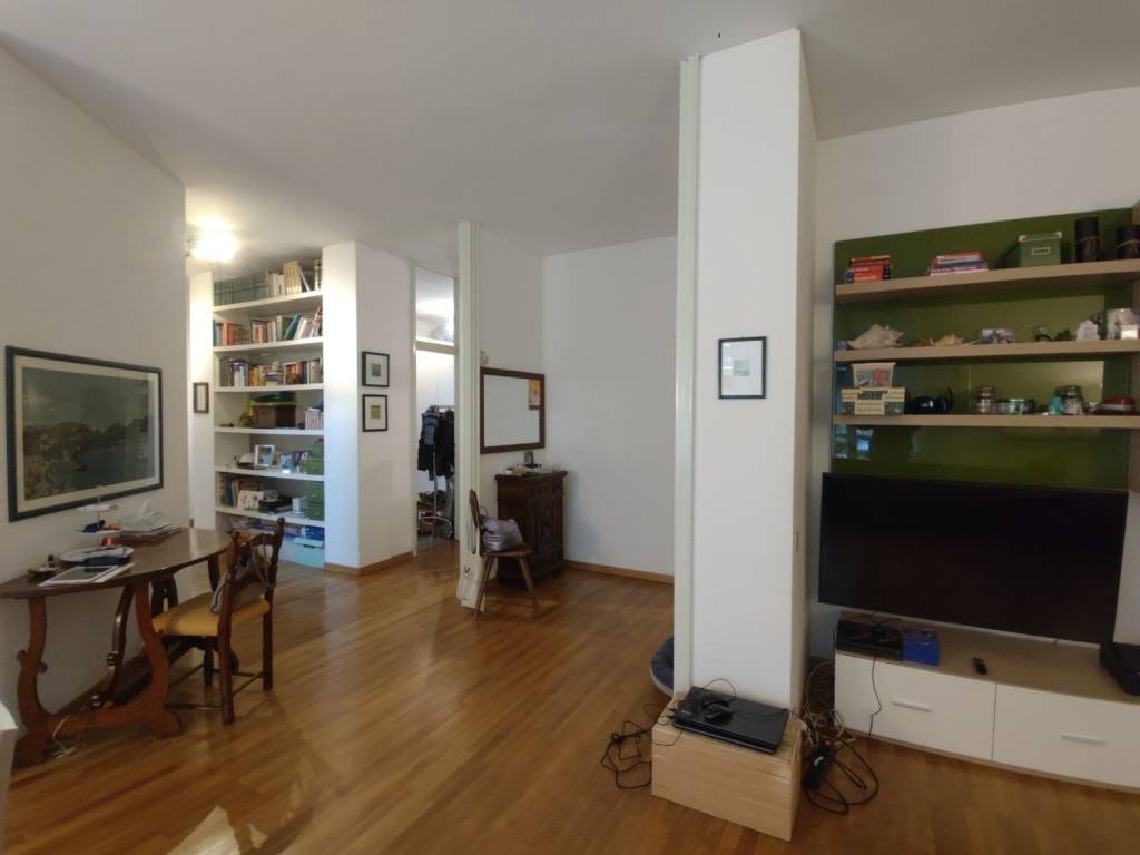 Appartamento a Como in Viale Massenzio Masia, 37 - Foto 3