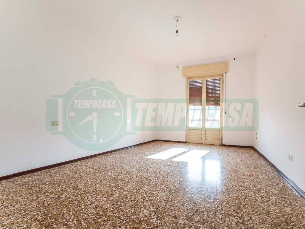 Appartamento a Tradate in Via Leonardo da Vinci, 2 - Foto 3