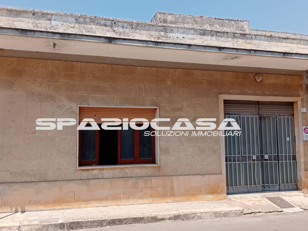 Casa indipendente a Scorrano in Via Genova, 18 - Foto 2