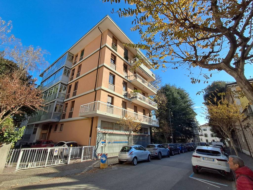 Appartamento a Udine in Via Benedetto Cairoli, 5 - Foto 2