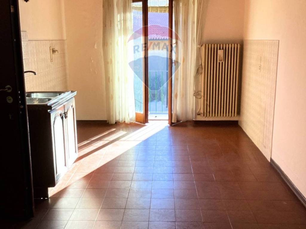 Appartamento a Viggiù in Piazza Libertà, 1 - Foto 2