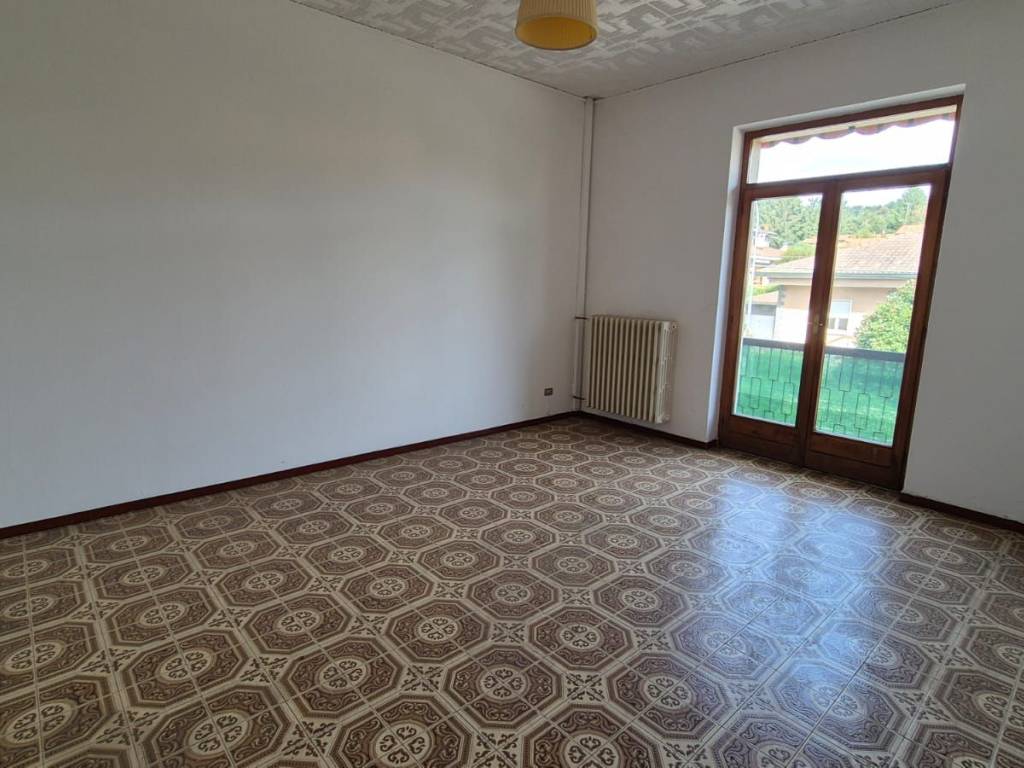 Appartamento a Viggiù in Viale Varese, 88 - Foto 3