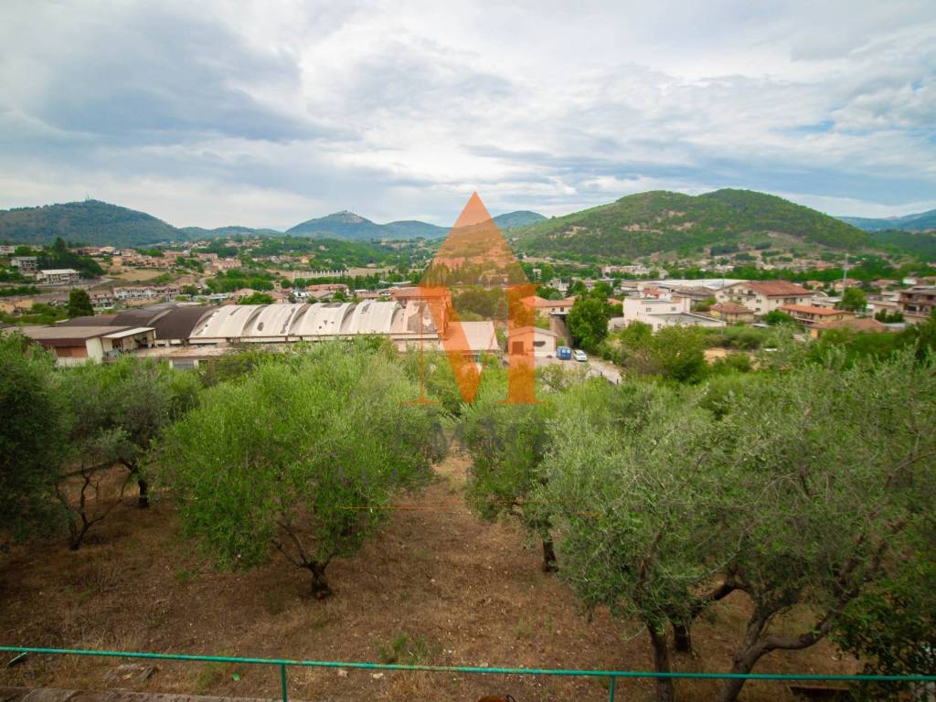 Casa indipendente a Alatri in Via Montesecco - Foto 2