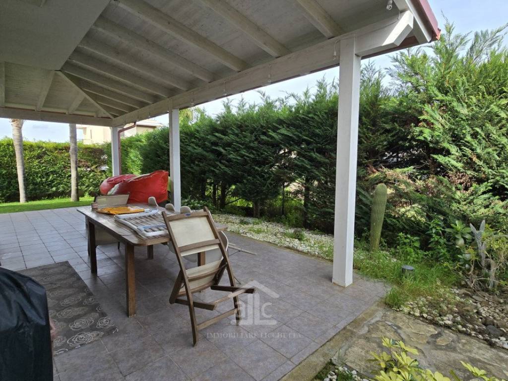Villa a Lecce in Via Charles Le Corbusier - Foto 4