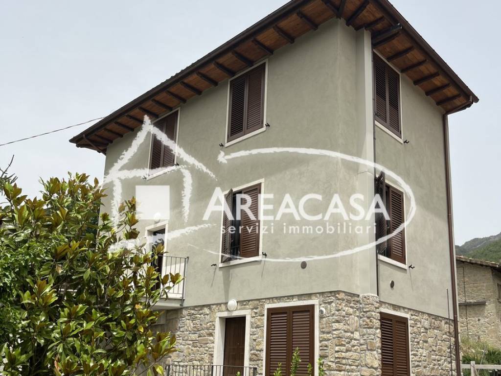 Villa a Acquasanta terme in Frazione Novele - Foto 3