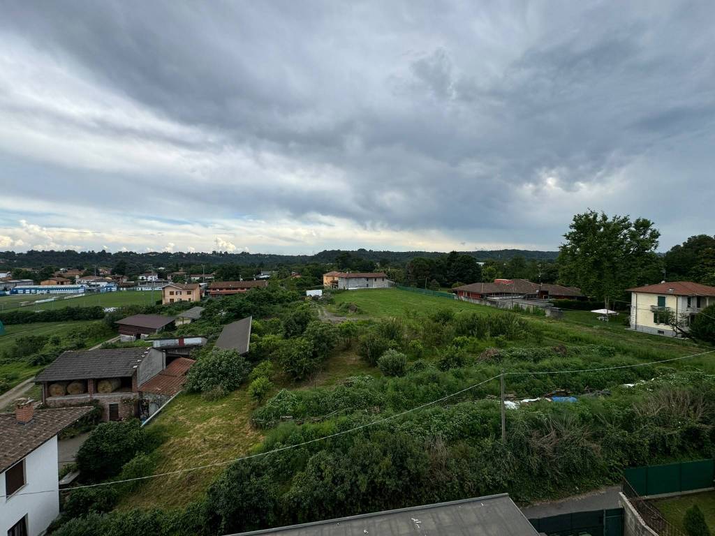 Appartamento a Castelletto sopra ticino in Via Monte Rosa, 11 - Foto 4