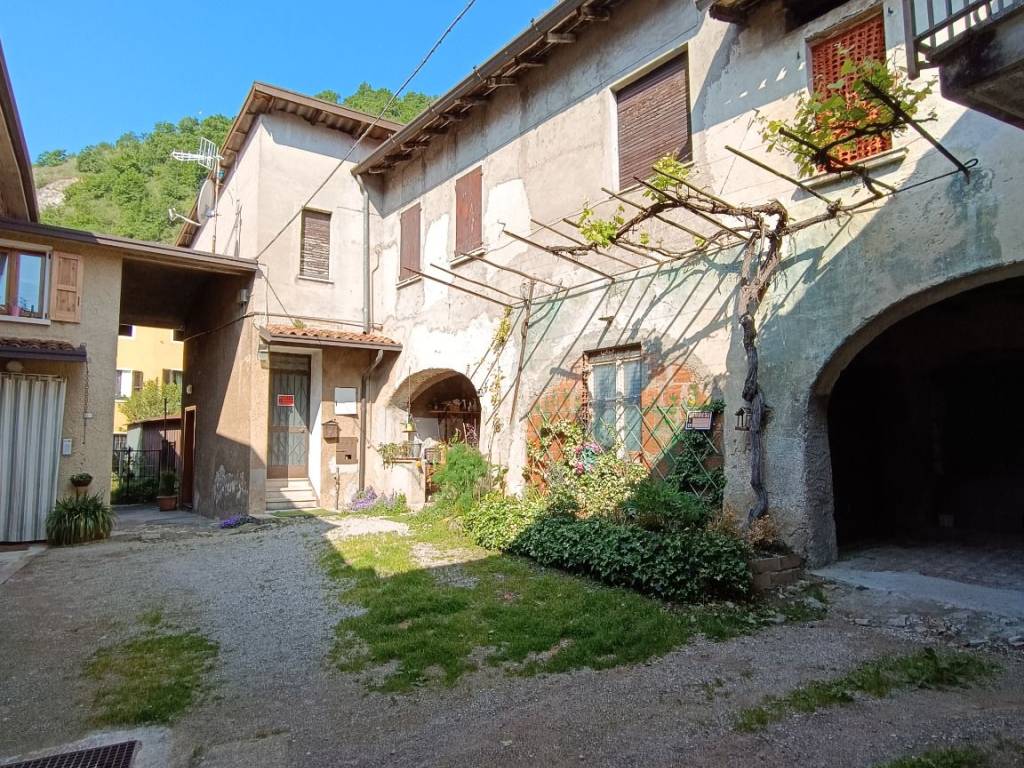 Rustico / casale a Caino in Via Villa Sera, 42 - Foto 5