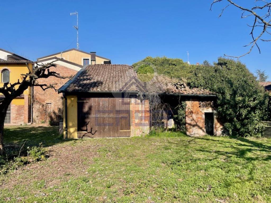 Casa indipendente a Castelvetro piacentino in VIA BERNINI - Foto 4