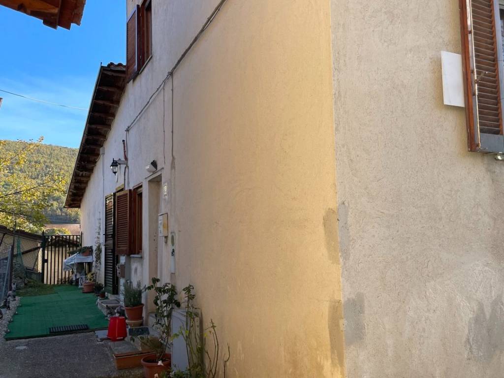Appartamento a Cascia in Località Avendita - Foto 3