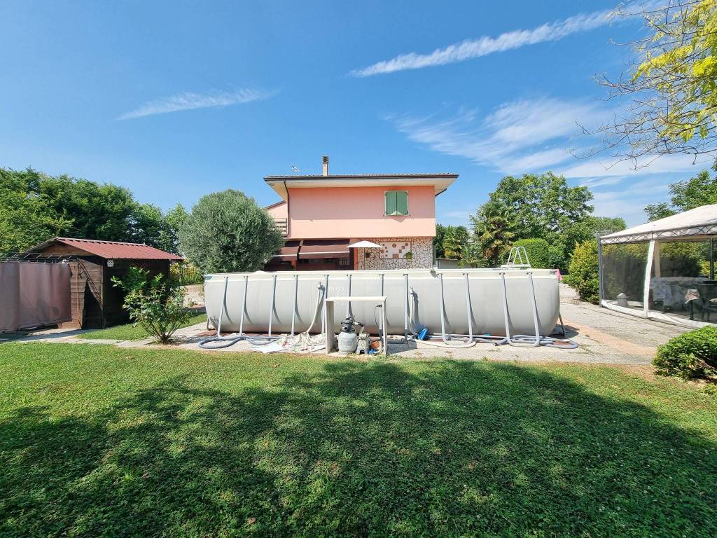 Villa a Borgo virgilio in Via cisa, 95 - Foto 2