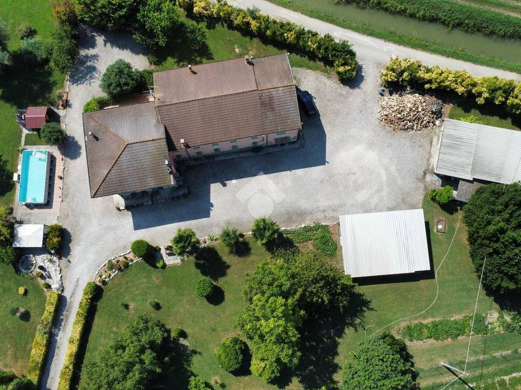 Villa a Borgo virgilio in Via cisa, 95 - Foto 3