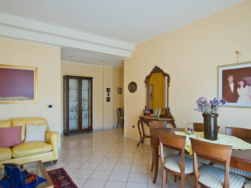 Appartamento a Alba adriatica in Via Giuseppe Mazzini, 6 - Foto 3