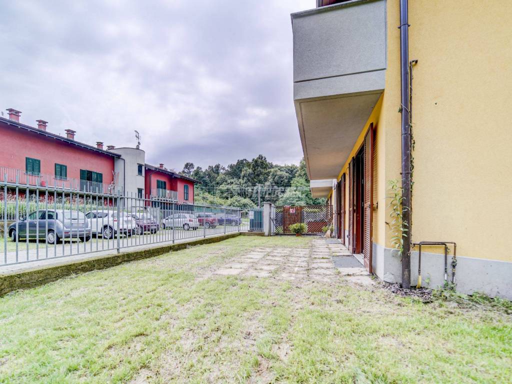 Appartamento a Brebbia in Via Rebuschini, Brebbia - Foto 3