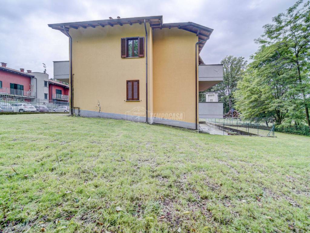 Appartamento a Brebbia in Via Rebuschini, Brebbia - Foto 5