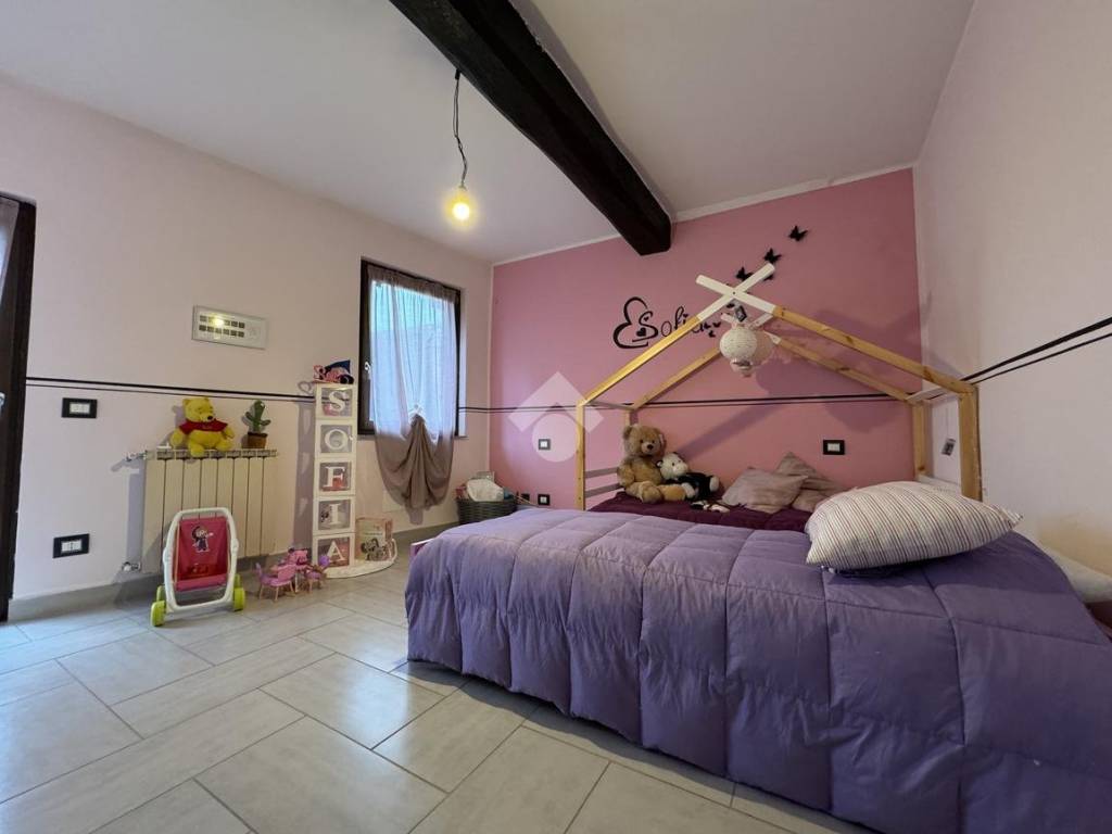 Casa indipendente a Cameri in Via G. Carducci, 35 - Foto 4