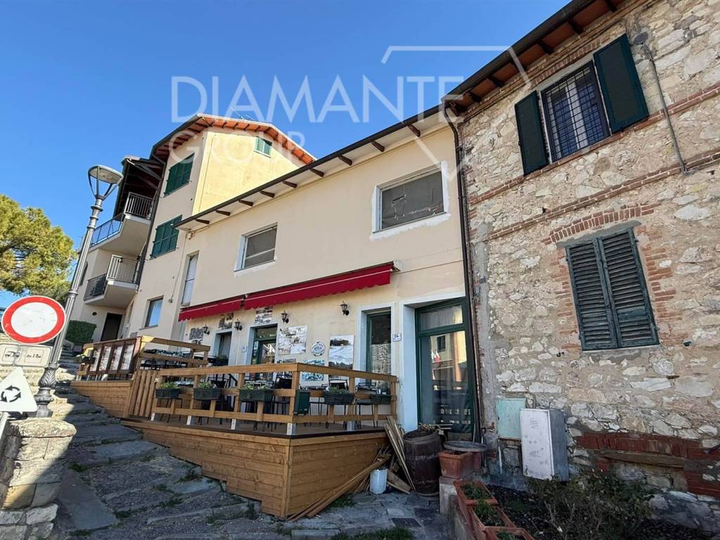 Appartamento a Castiglione del lago in Via 25 Aprile - Foto 5