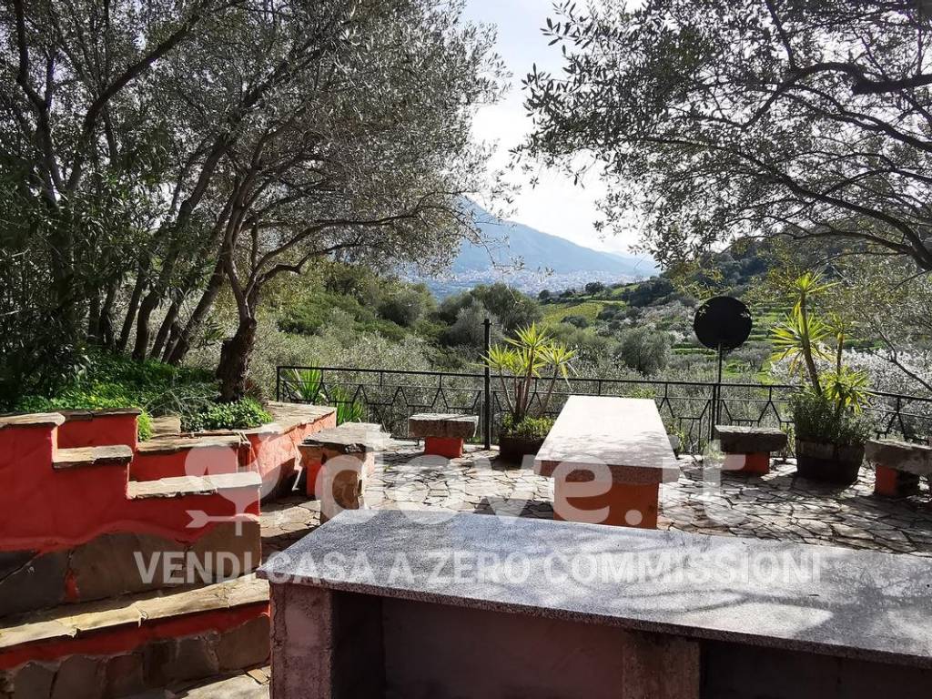 Rustico / casale a Oliena in Località Predu Dalu - Foto 3