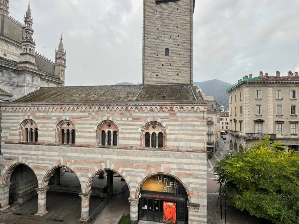 Appartamento a Como in Piazza Guido Grimoldi, 15 - Foto 3