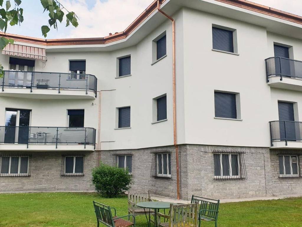Appartamento a Castelletto sopra ticino in via Palermo - Foto 2