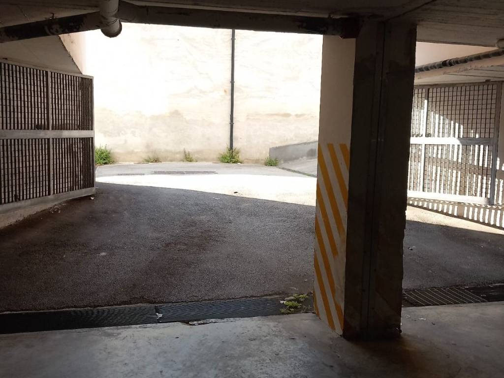 Box / garage a Pescara in Via Marco Polo - Foto 4