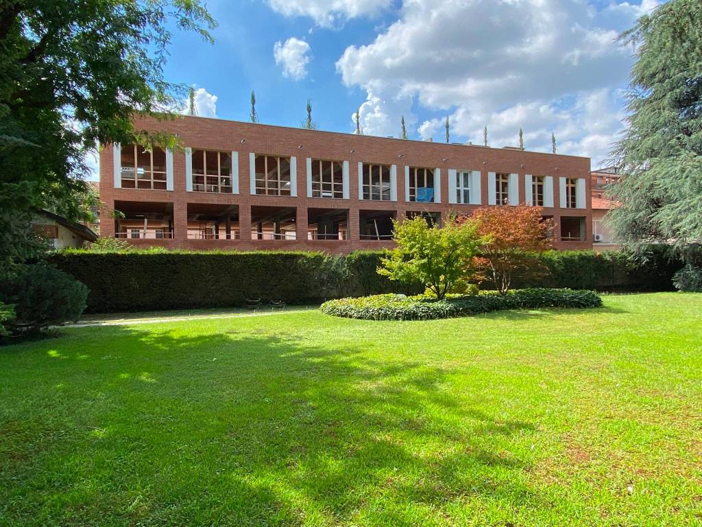 Villetta a schiera a Agrate brianza in Via Gian Matteo Ferrario - Foto 3