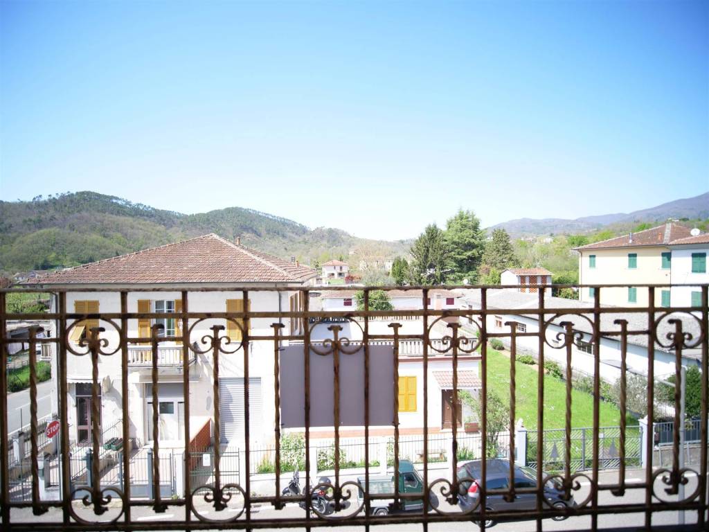 Appartamento a Sesta godano in Via Roma , 396 - Foto 3