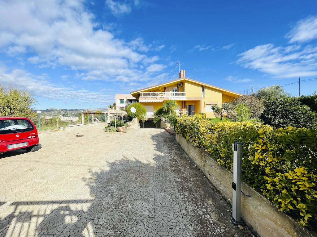 Villa a Noto in Strada Statale Sud Occidentale Sicula - Foto 4