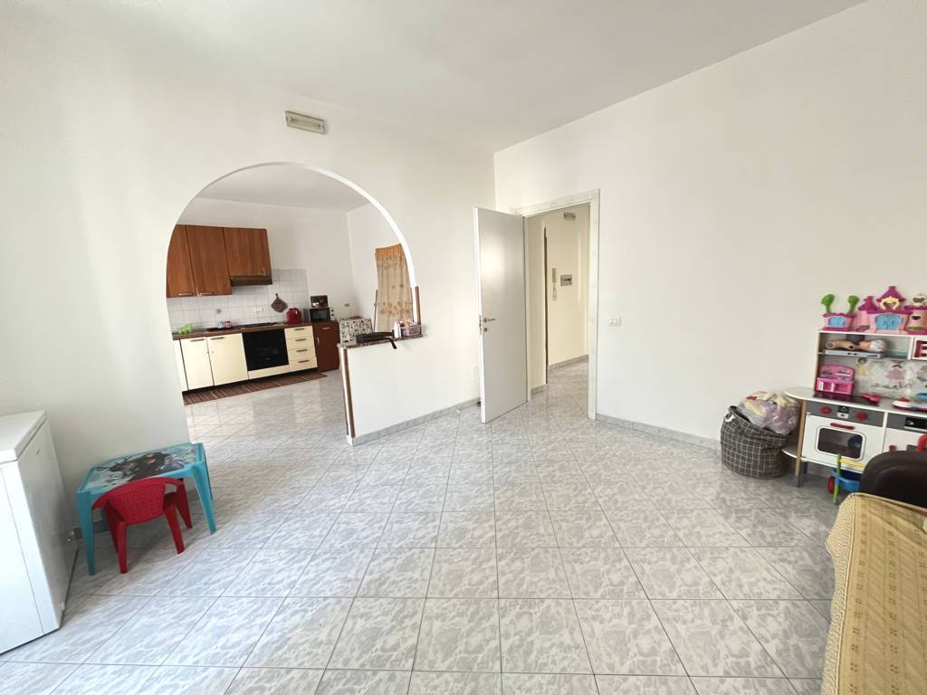Appartamento a Fondi in Via Fabio Filzi, 22 - Foto 4