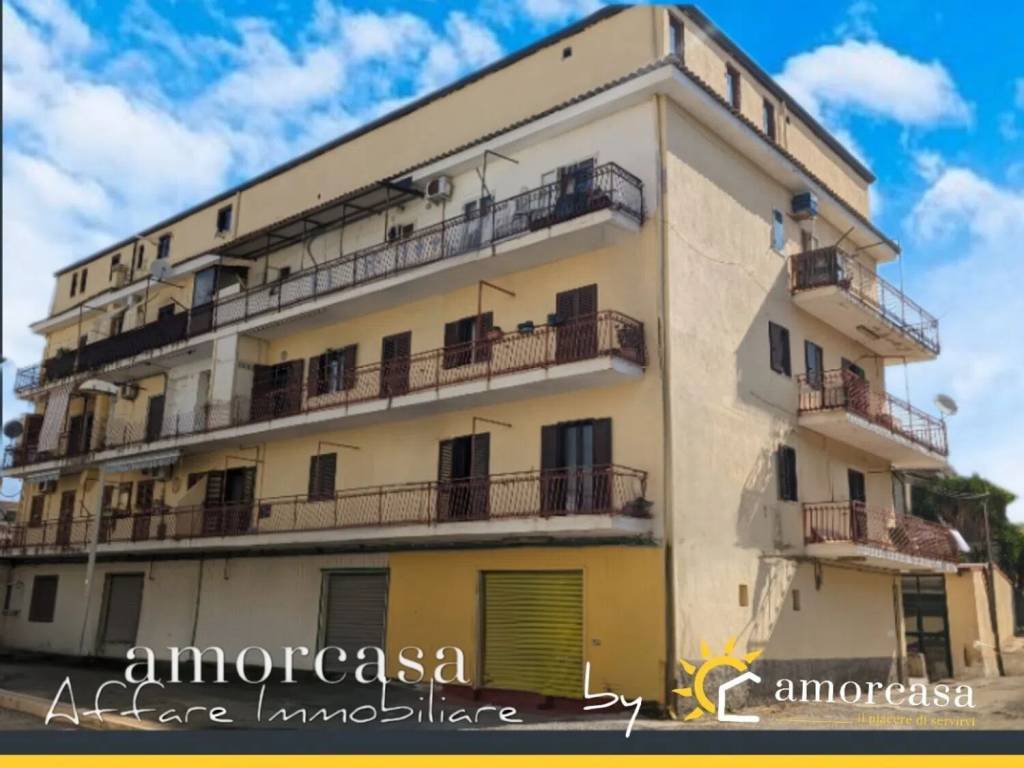 Appartamento a Crotone in Via Nazioni Unite, 29 - Foto 2