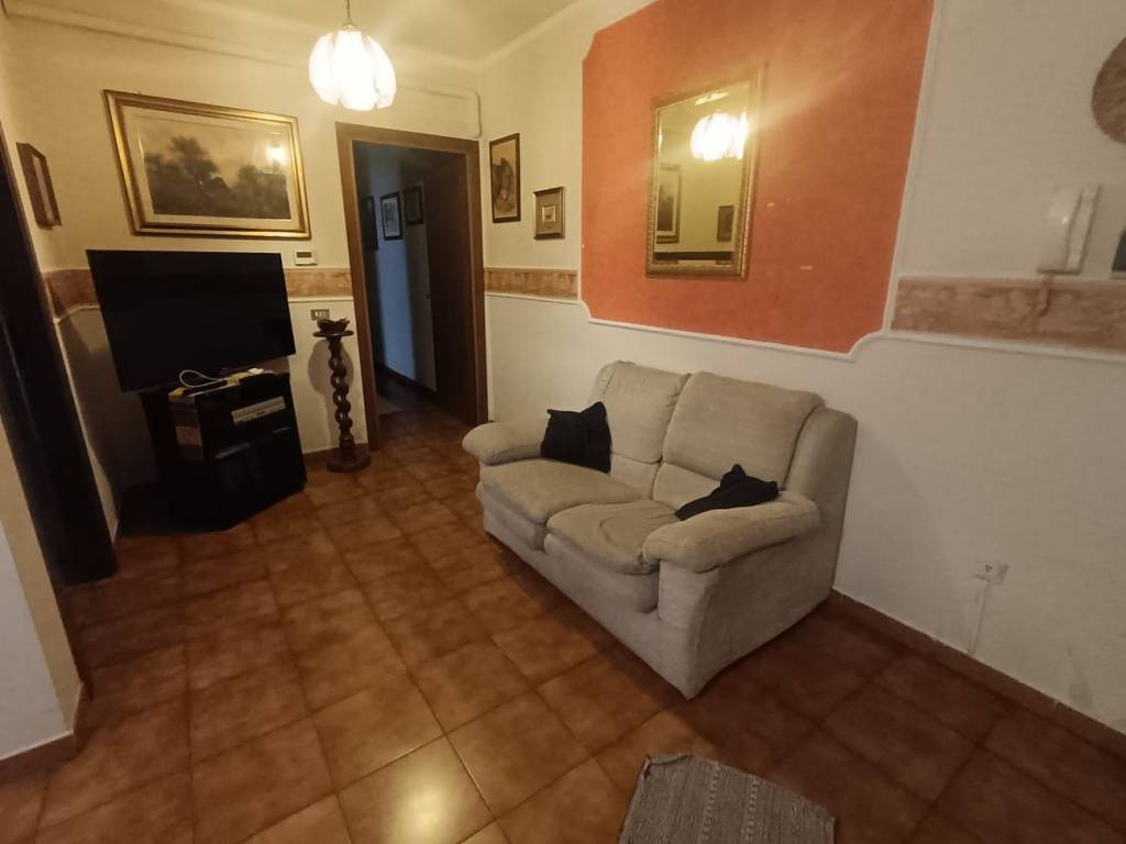 Appartamento a Benevento in Via Giovanni Capasso Torre - Foto 3